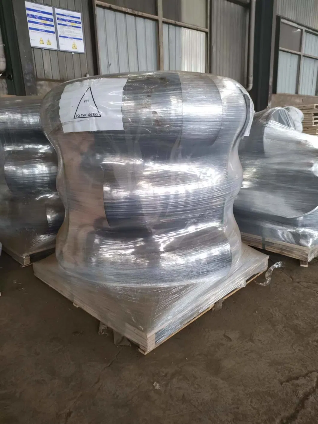 ASTM B16.9 Seamless 18 Inch Carbon Steel Pipe Fittings Elbow for Boiler
